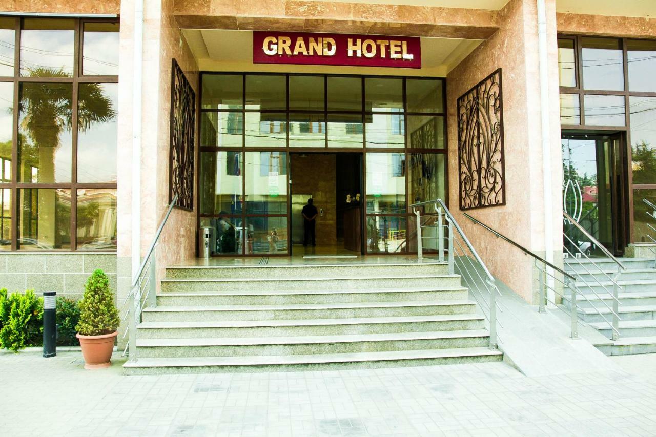 Hotel Grand Зугдіді Екстер'єр фото